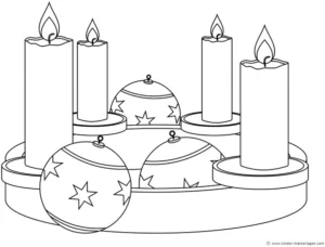adventskranz-mit-vier-kerzen-und-weihnachtskugeln