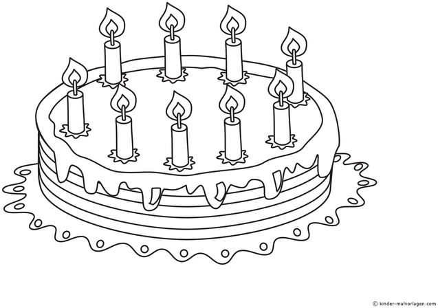 geburtstagskuchen-mit-kerzen-und-glasur
