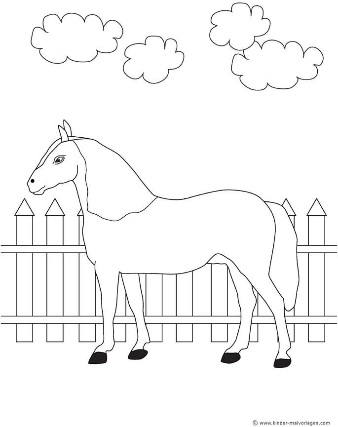 malvorlage-pferd-am-zaun-und-wolken